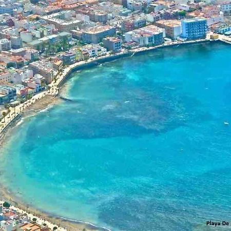 Apartment 100 M From The Beach Arinaga Buitenkant foto